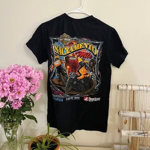 Sacramento graphic tee